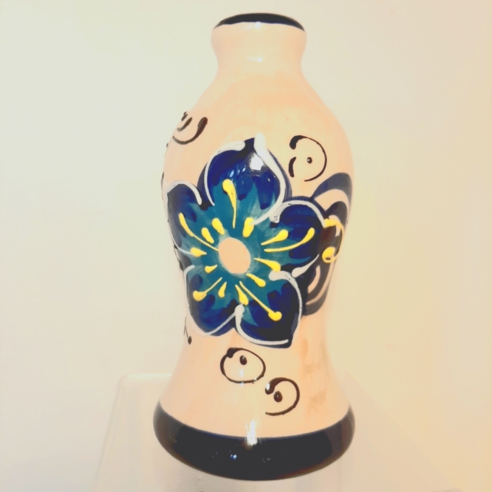 Hand painted Pottery bud Vase. Made in Spain.